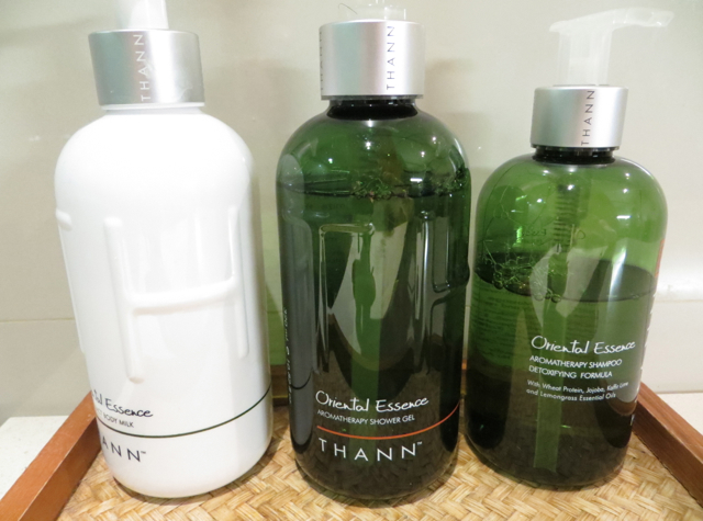 Thai Airways Royal Orchid Lounge Bangkok Review - Shower Room Bath Amenities