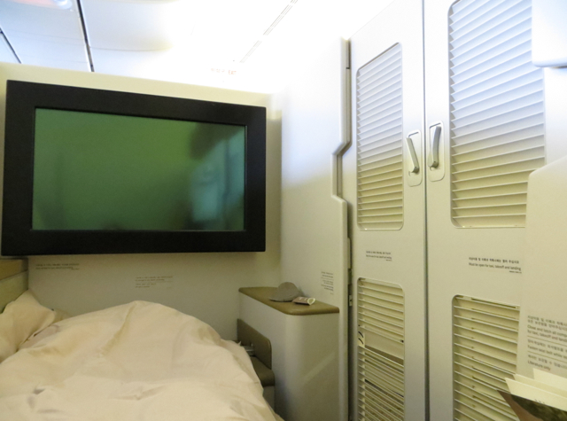 Asiana First Class Suites Review - Suite with Doors Closed