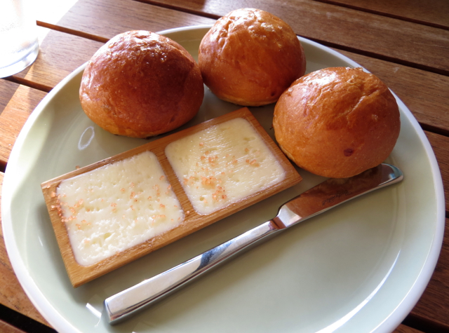 Ka'ana Kitchen Review - Dinner Rolls and Butter with Hawaiian Red Salt