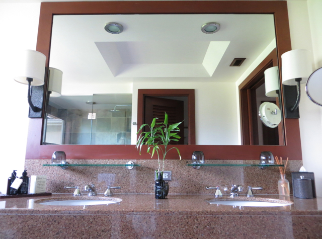 Four Seasons Hualalai Review - Bathroom with Dual Vanities