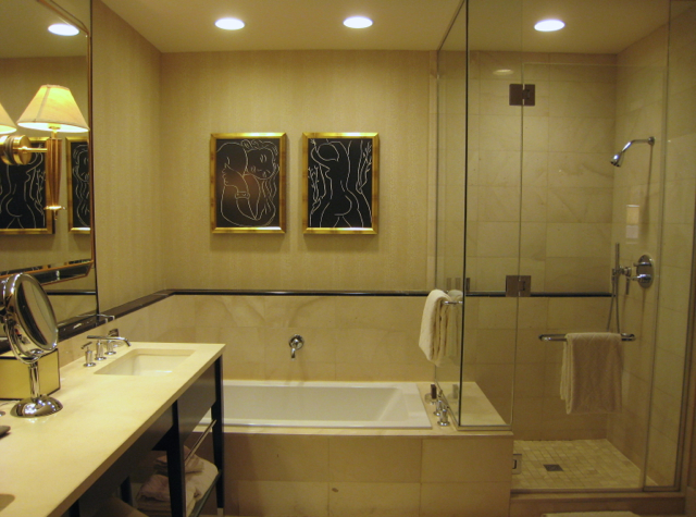 Encore at Wynn Las Vegas Review - Panoramic Suite Bathroom