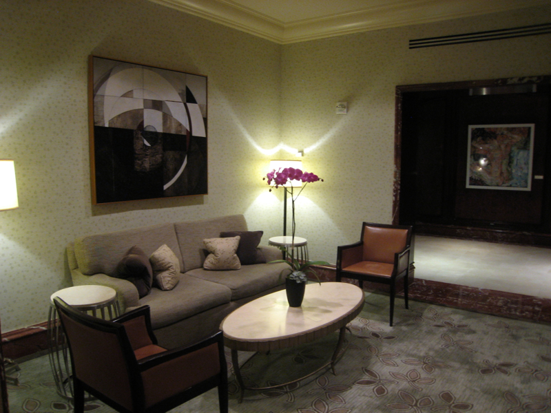 The Peninsula New York Review - Lobby Seating